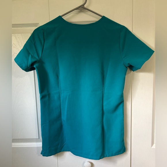 Gently Used Figs Scrub Set - Picture 3 of 6